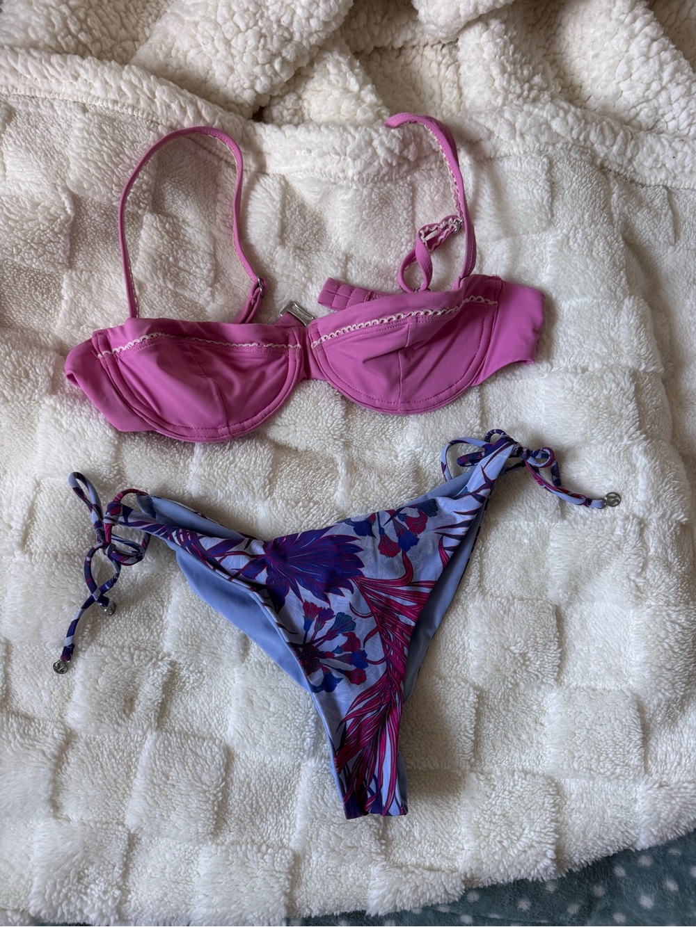 lululemon Cheeky Bikini Set